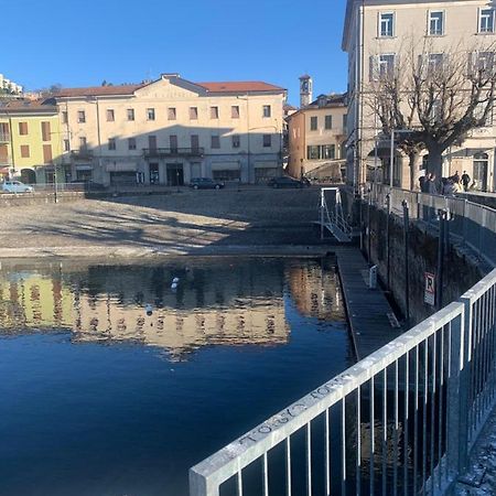 شقة لووِنو  في Palazzo Clerici المظهر الخارجي الصورة